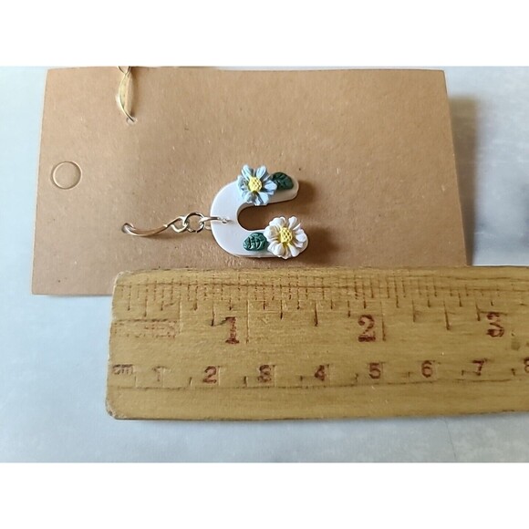 Polymer Clay Floral Dangling Earrings New - Picture 8 of 10